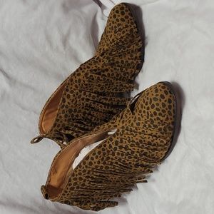 MATA cheetah bootie